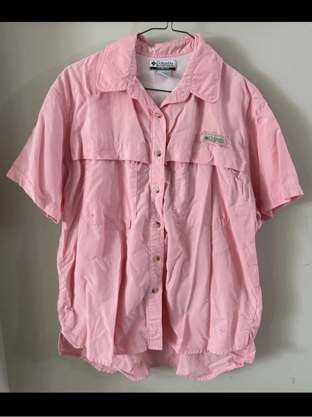 Women’s Large Columbia Short Sleeve Button-up Outdoor Top in Pink Hiking Fishing